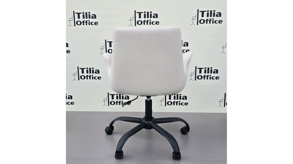 Maki Çalışma ve Çocuk Koltuğu Siyah Yonca Ayak Beyaz